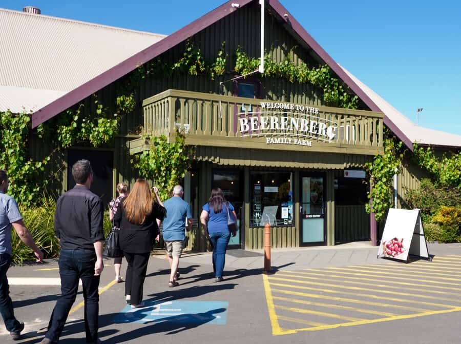 Adelaide: City, Adelaide Hills Villages, and Hahndorf Tour - Adelaide Hills Village Drive: Crafers, Stirling, Aldgate, Bridgewater
