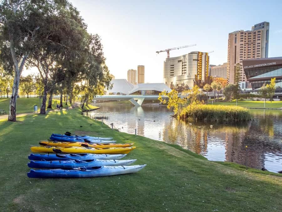 Adelaide: City Kayaking Experience - Entering Pinky Flat: where the kayak experience starts