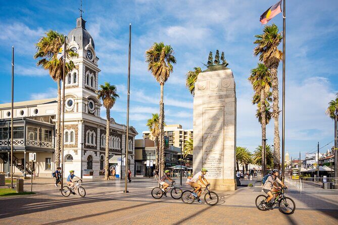 Adelaide City to Sea Bike Tour - Bikes, helmets, and the guide: small group comfort matters