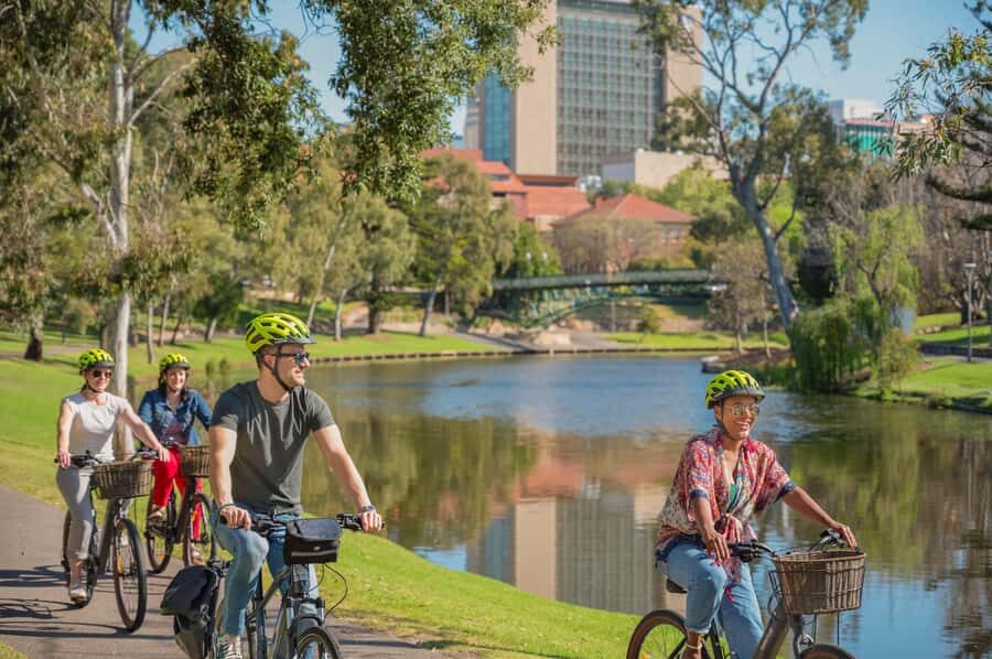 Adelaide: Electric Bike City Tour or Hire Only - Linear Park Trail and River Torrens: where the e-bike shines