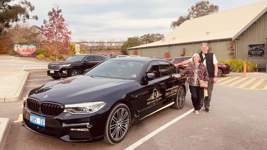 Adelaide: Hahndorf & Hills Wine and/or Gin Tour - Hahndorf free time: lunch, photos, and the classic main street stroll