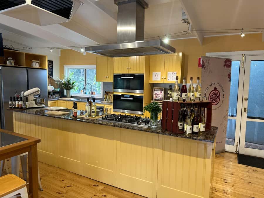 Adelaide Hills Divine Wine Tour - Sidewood Cellar Door in Hahndorf: Cool-Climate Wine Tastings to Close