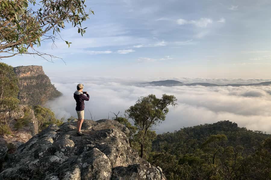 Adelaide to Melbourne: 3-Day Ultimate Overland Journey - Day 2: Pinnacles lookout hike, then Tower Hill’s extinct volcano and wildlife
