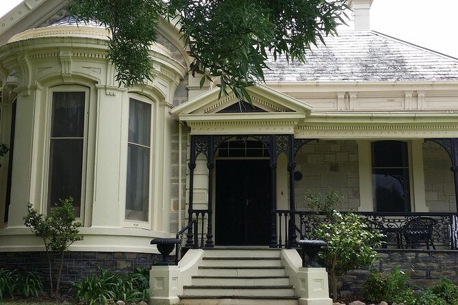 Adelaide Walking Tour: Grand Mansions and Sub-Divisions - Two Hours of North Adelaide: Mansions and Cottages Side by Side