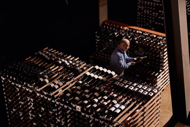 Australian Wine Masterclass - Australian Wine Story: learning the map of 65 regions