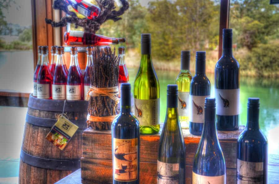 Barossa and Hahndorf Hill Tour - Barossa Valley lunch and wine tasting at a local winery