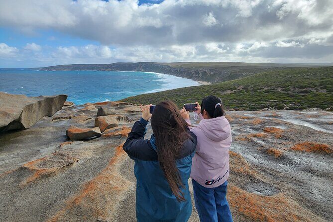 Premium 2 Day Kangaroo Island Minibus Tour from Adelaide - Meals, wine, and what to do if you have dietary needs
