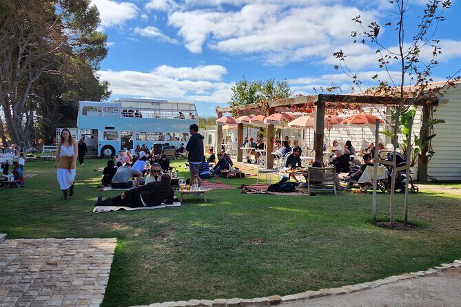 Premium All-Inclusive McLaren Vale Wine and Brew Minibus Tour - Woodstock Wine Estate: the family-run, nature-side tasting