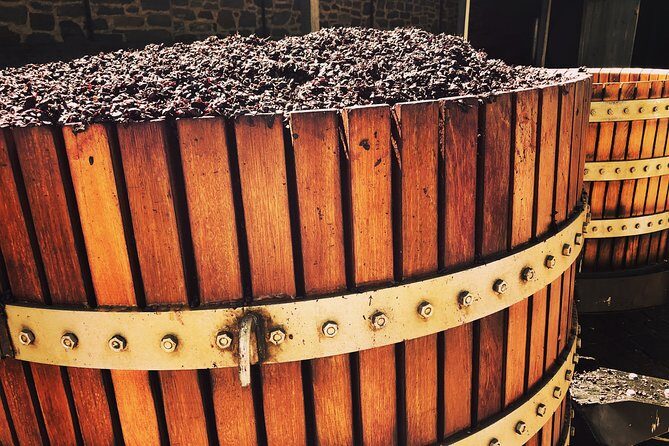 Small Tour Barossa Valley Voyager Tour from Adelaide - 8 Hours Total: Long Enough for Wine, Not Too Long for Your Energy