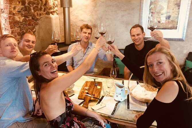 The Intimate wine tasting experiences and Boutique wines - Vineyards and the tour pace: why the timing works
