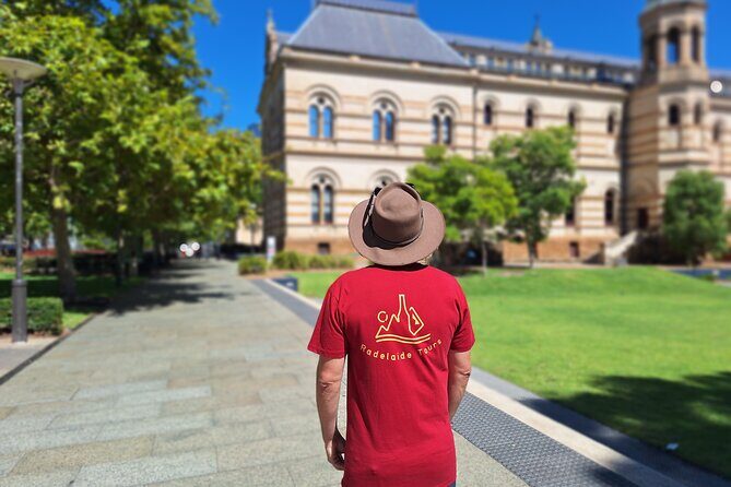 Ultimate Adelaide Walking Tour - River Torrens (Karrawirra Parri): a break with local food and drink